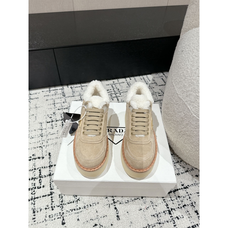 Pra*a boots